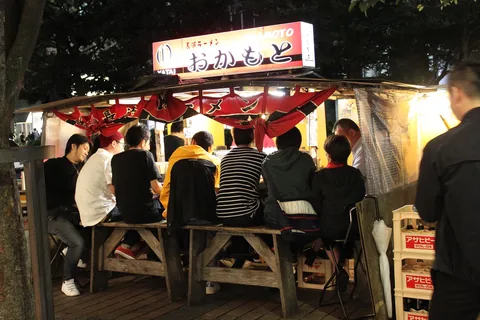 長浜ラーメンおかもとの屋台（福岡市提供写真）